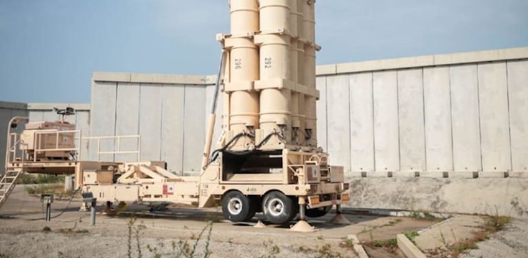 Defense Ministry chief pushing for Israel Aerospace TASE IPO