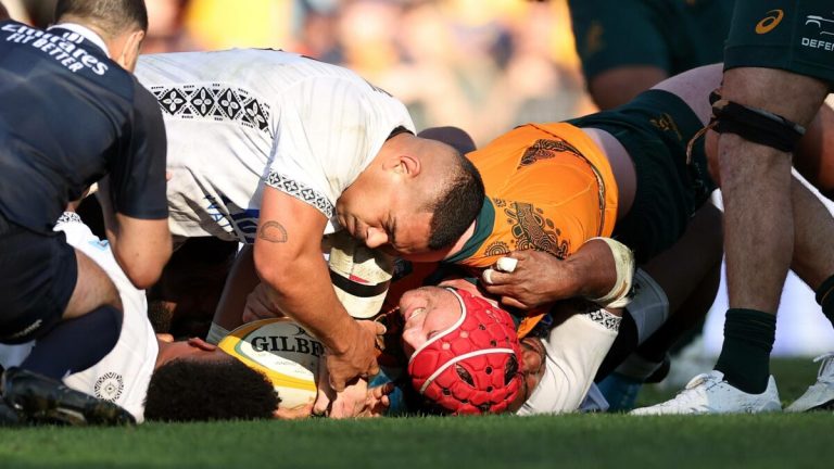 Skipper the standout, Wright goes wrong, mediocrity all round