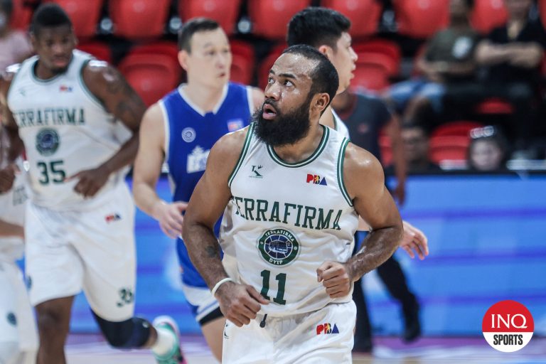 Stanley Pringle signs with Rain or Shine on two-year deal