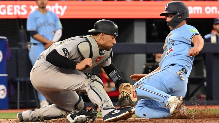 Blue Jays capitalize on Yankees chaos in season-series clinching win