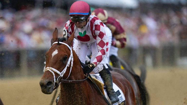 Journalism rallies with final burst to win Haskell Invitational