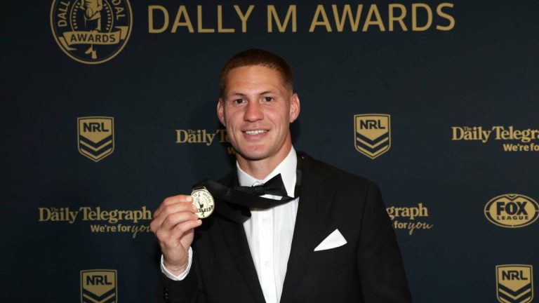 Ponga makes call on playing future amid rugby switch speculation