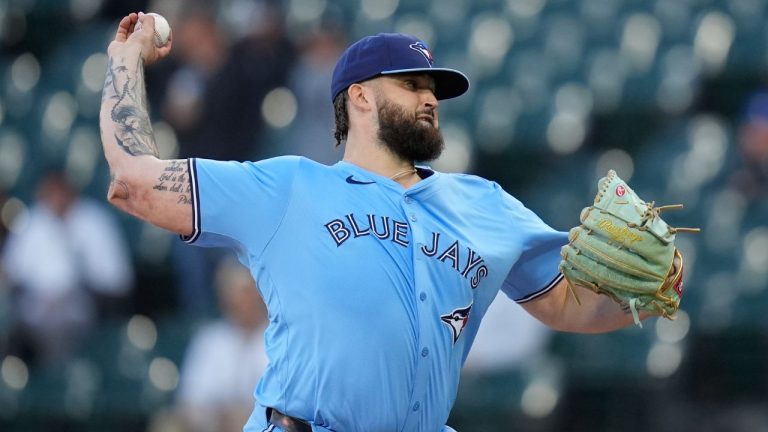 Blue Jays’ Alek Manoah battles command in first rehab start