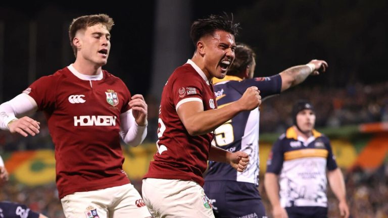 Lions clean sweep Aussie Super sides