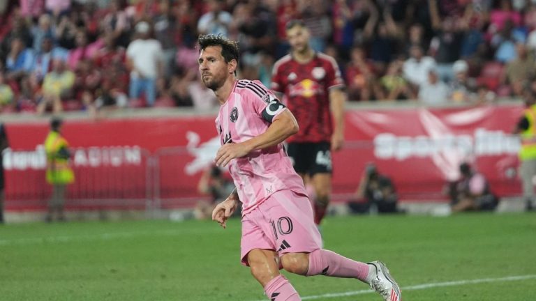 Lionel Messi, Telasco Segovia each score twice, Inter Miami beat Red Bulls