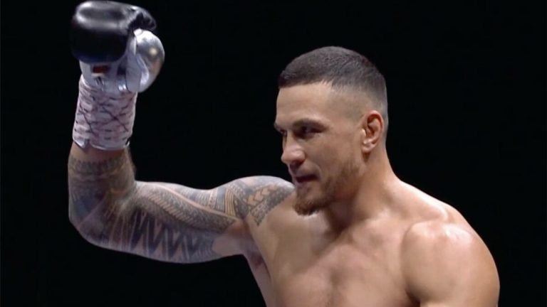 What time does Sonny Bill Williams vs Paul Gallen start and how do I watch it? Full boxing streaming, TV guide, full fight card, start time