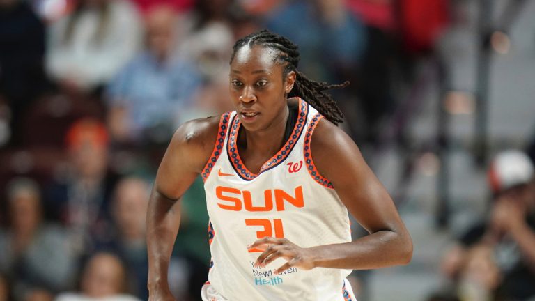 Tina Charles scores 29, Sun end 10-game losing streak with win over Storm