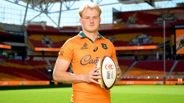 Wallabies bombshell as Schmidt set to hand Lynagh debut start against Lions