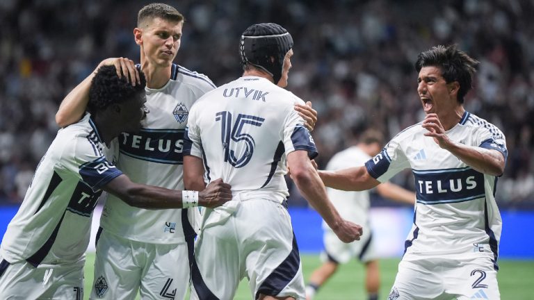 Whitecaps use late goal to defeat Valour FC, advance to Canadian Championship semis