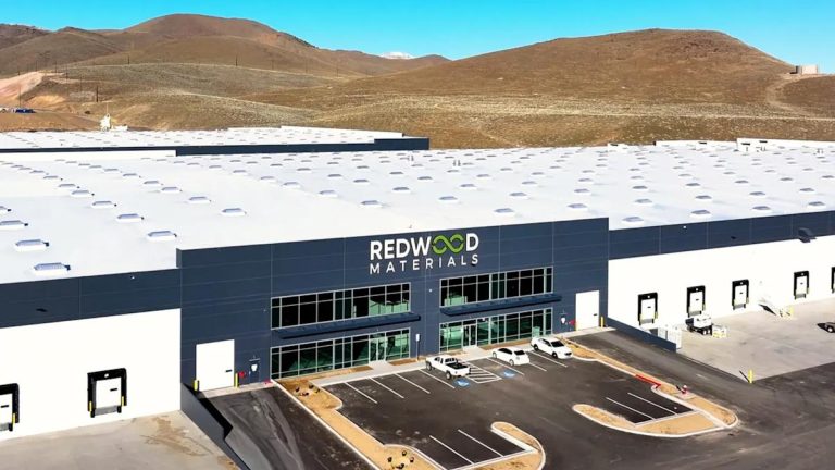 GM, Redwood Materials sign deal to deploy energy-storage batteries
