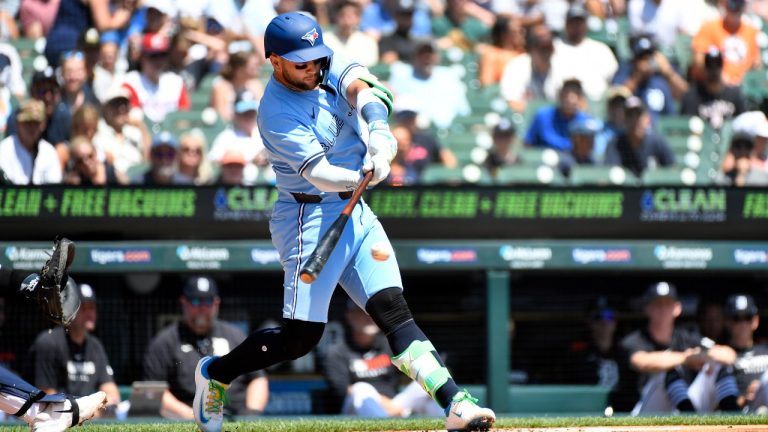 Bo Bichette breaks Blue Jays record with hits in nine consecutive at-bats