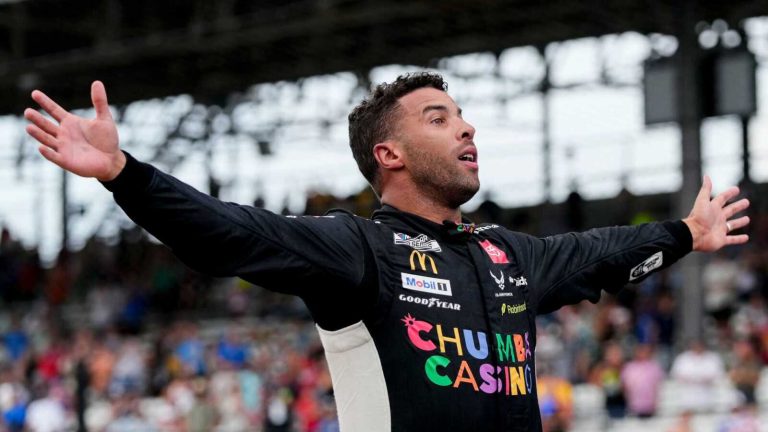 Bubba Wallace holds off Kyle Larson to win wild Brickyard 400