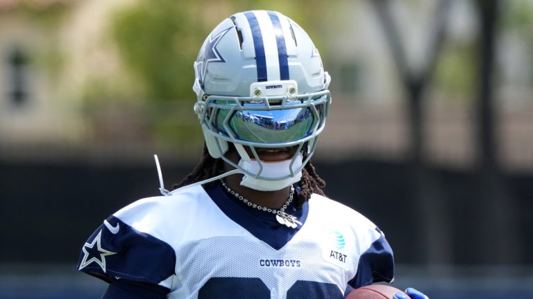 CeeDee Lamb sends warning to NFL as full training camp participant