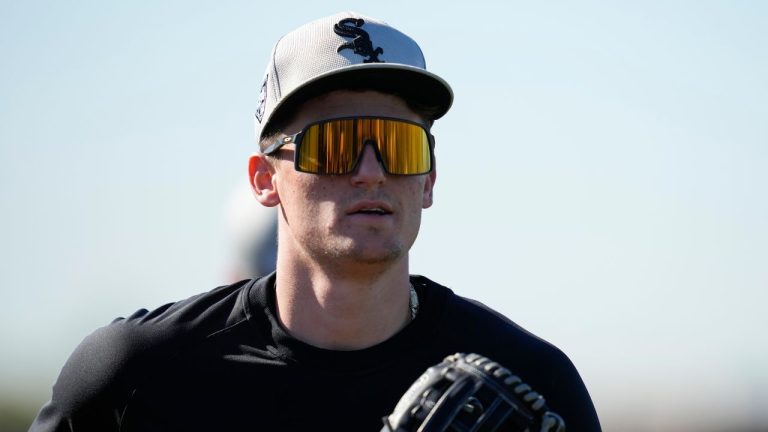 White Sox SS Colson Montgomery makes spectacular catch in MLB debut