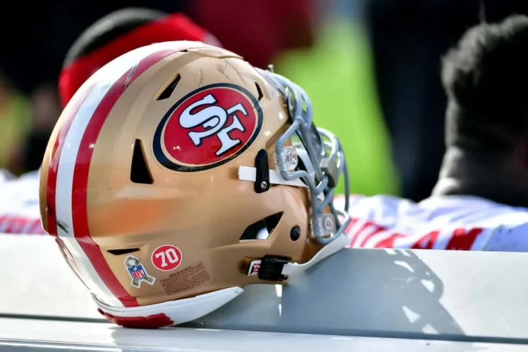 49ers Make Big Contract Decision With Rookie Defender