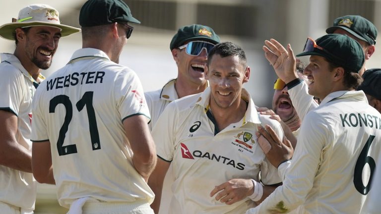 Scott Boland takes hat-trick; Mitchell Starc takes 400th Test wicket; Alex Carey out with concussion