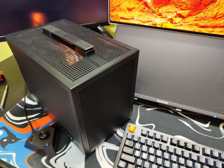 Is the DeepCool CH160 Mesh worth buying for ITX gaming PCs?