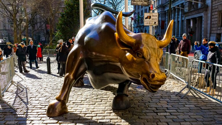 This Analyst Says Lam Research (LRCX) is Among the Best AI Semiconductor Stocks to Buy on the Dip