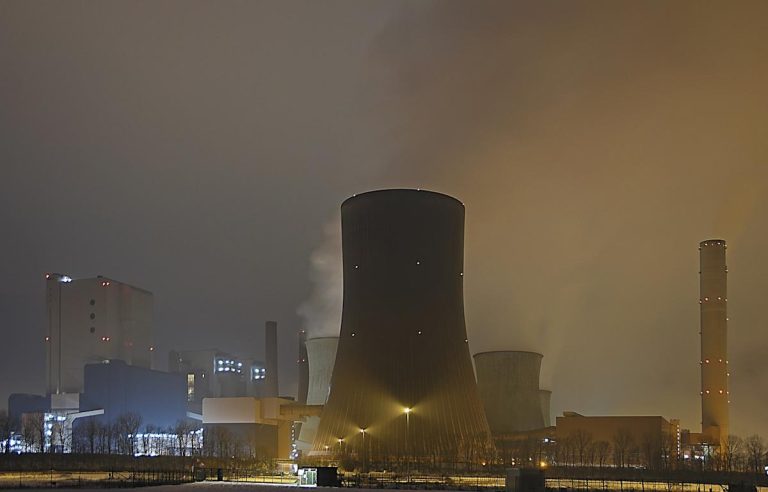 NuScale (SMR) Hits New All-Time High on 8th Day on Nuclear, AI Boom