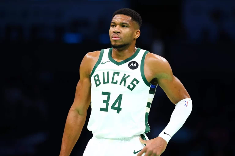 Giannis Antetokounmpo Has Honest Admission About His Future