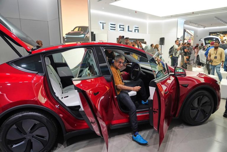 Tesla stock in search of an earnings charge: Opening Bid top takeaways