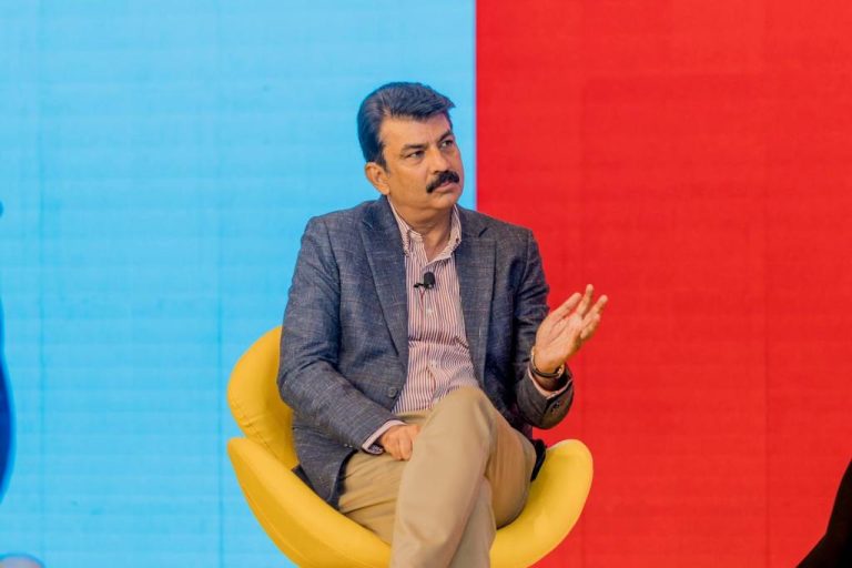 MakeMyTrip Raises $3.1 Billion to Shrink Trip.com Group’s Stake