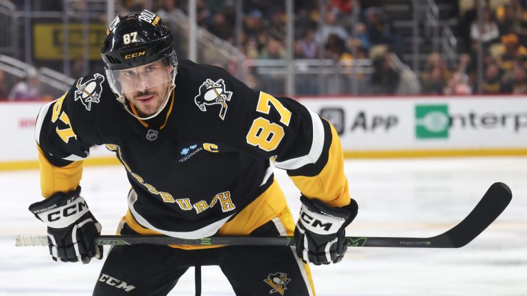 Insider shares if Crosby could leave Pens amid rebuild