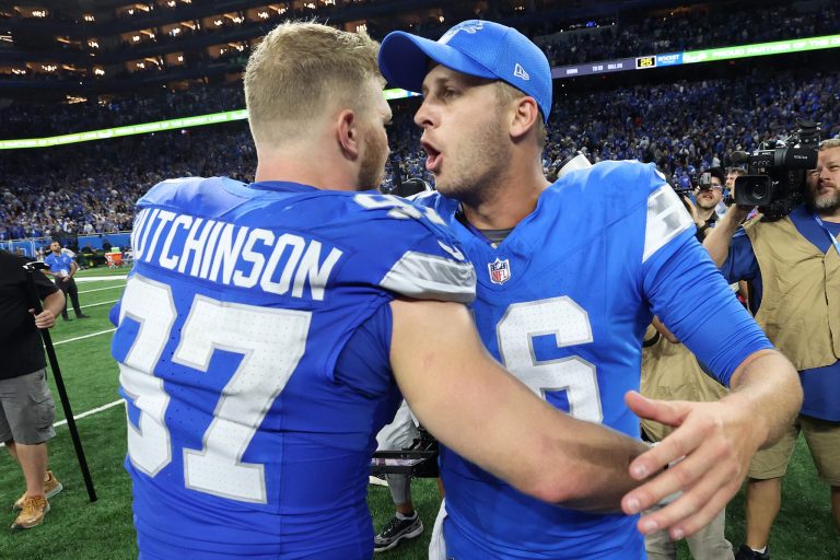 Jared Goff Uses 1 Word To Describe Aidan Hutchinson In Offseason