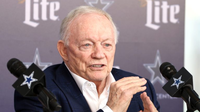 Jones provides laughable rationale for delaying Parsons’ extension