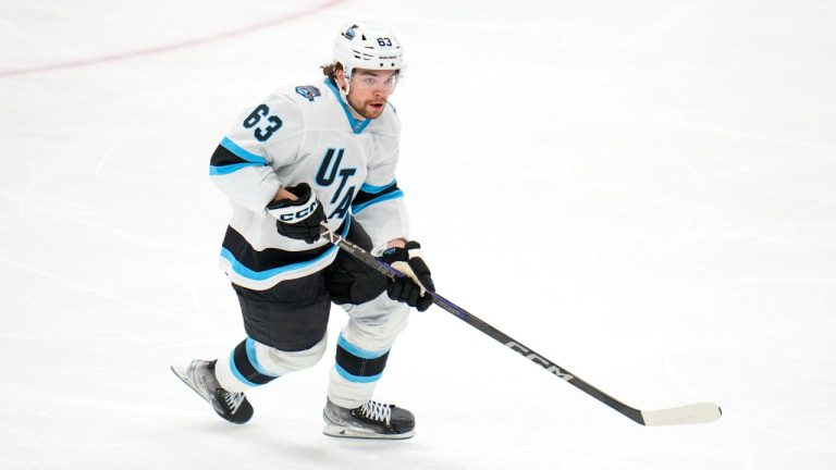 Matias Maccelli determined to return to top form with Maple Leafs