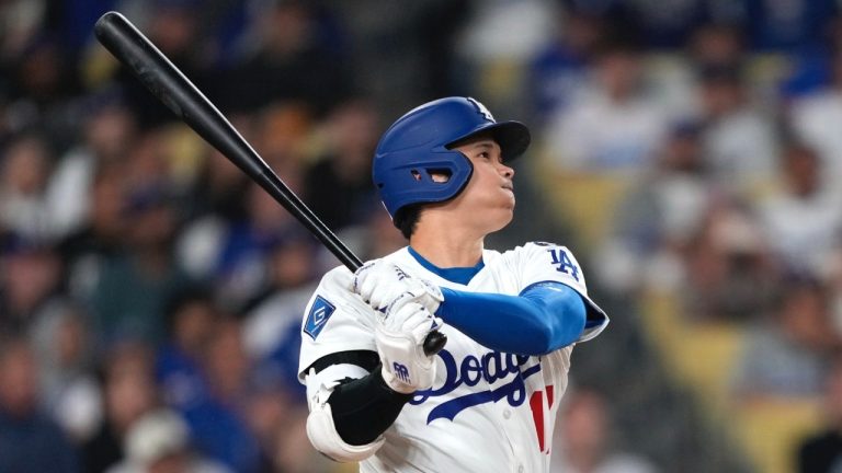 Ohtani reaches 30 homers for fifth straight year as Dodgers beat White Sox