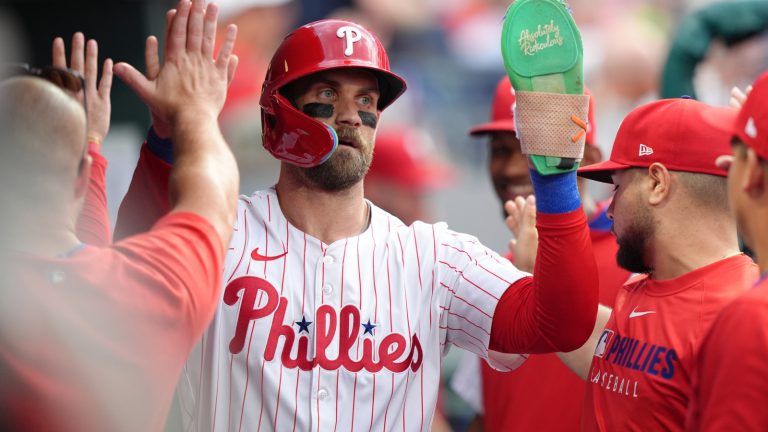Phillies star confronted MLB commissioner in team clubhouse