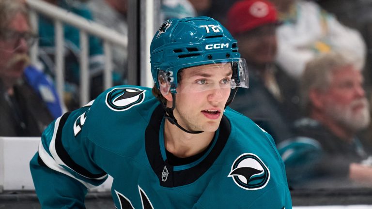 Sharks sign former top 10 pick to three-year extension