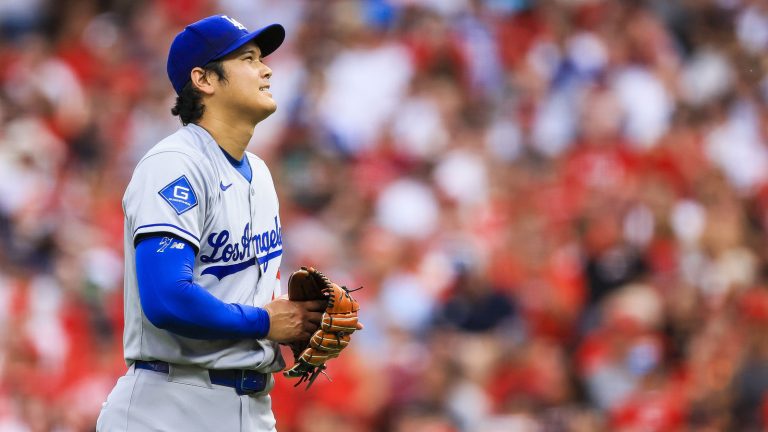 Shohei Ohtani pulled from start after apparent injury