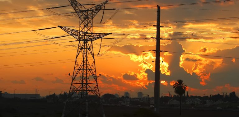 Private electricity producers to bypass IEC