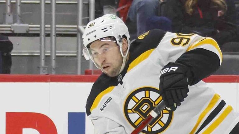 Two-time Stanley Cup champion announces retirement