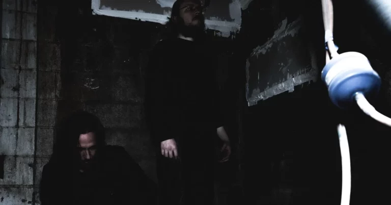 Korn’s Munky Announces New Venera Album Featuring FKA twigs, Chelsea Wolfe, and Dis Fig