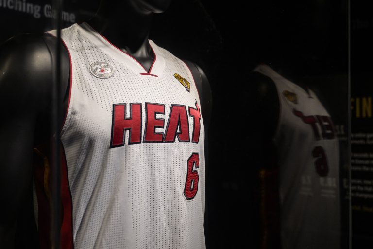 Former Heat security officer charged with selling stolen jerseys