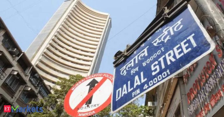 No Iron Don to protect D-Street, indices slump 1% under US fire