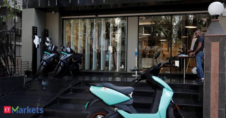 Ather Energy shares tumble 5% even as Q1 net loss narrows 2%YoY. Should you buy?