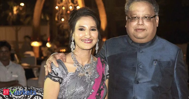 This IPO to help Jhunjhunwala family beat bank FD returns with 7% payout. Here’s how