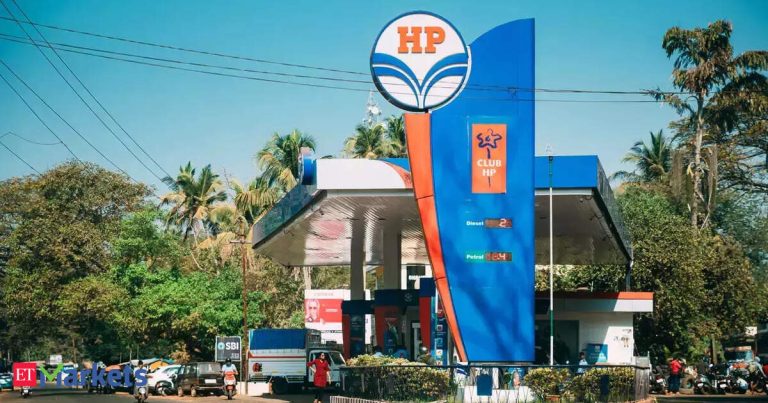 HPCL Q1 Results: Standalone PAT skyrockets 1,128% YoY to Rs 4,371 crore, revenue sees marginal decline