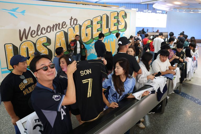 Son Heung-min draws fans to airport as LAFC calls presser