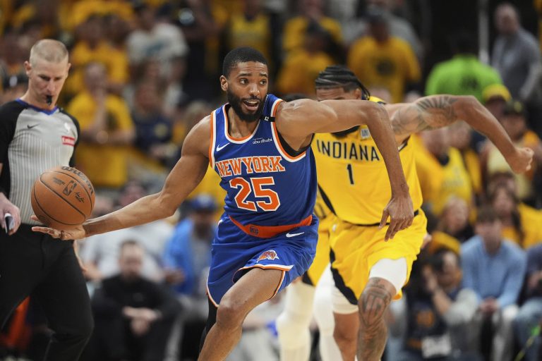 Mikal Bridges agrees to $150M extension with Knicks