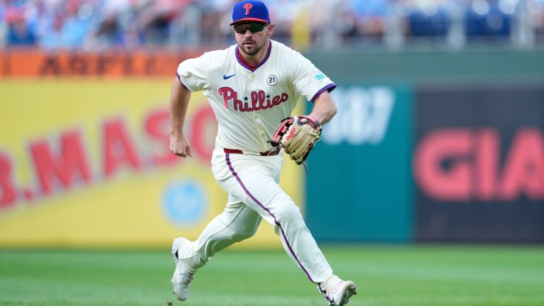 Blue Jays select Buddy Kennedy to roster, DFA Ali Sanchez