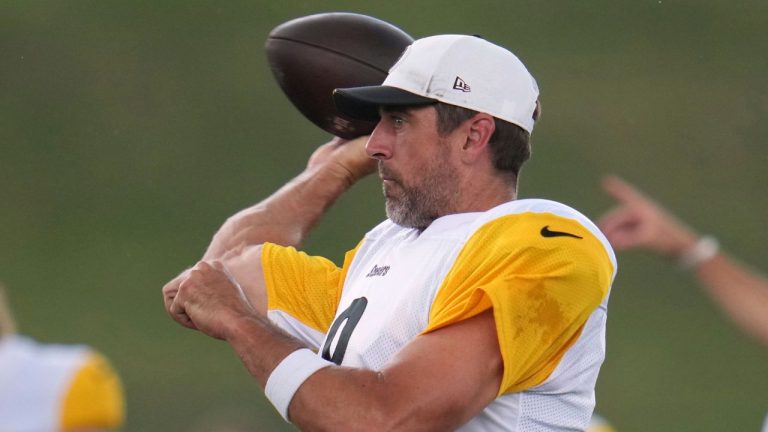 Steelers sit QB Aaron Rodgers, other starters in pre-season opener