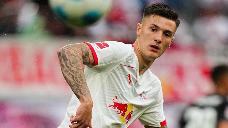 Manchester United pays $152m to snatch Benjamin Sesko from Newcastle United