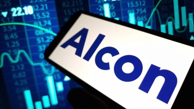 Alcon Expands Vision Correction Portfolio With STAAR Surgical Acquisition